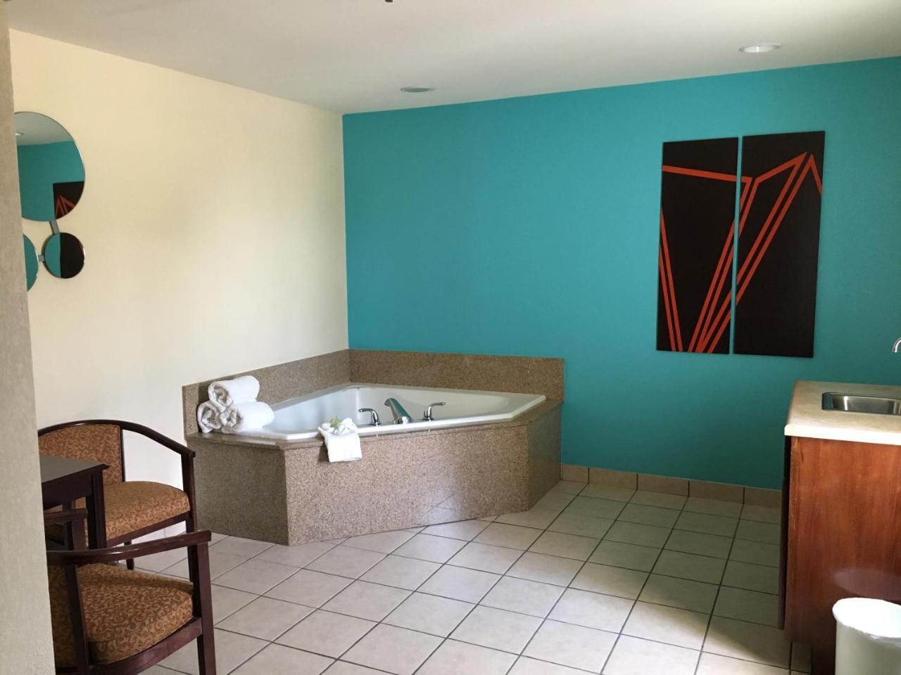 Howard Johnson By Wyndham Houma Exterior foto